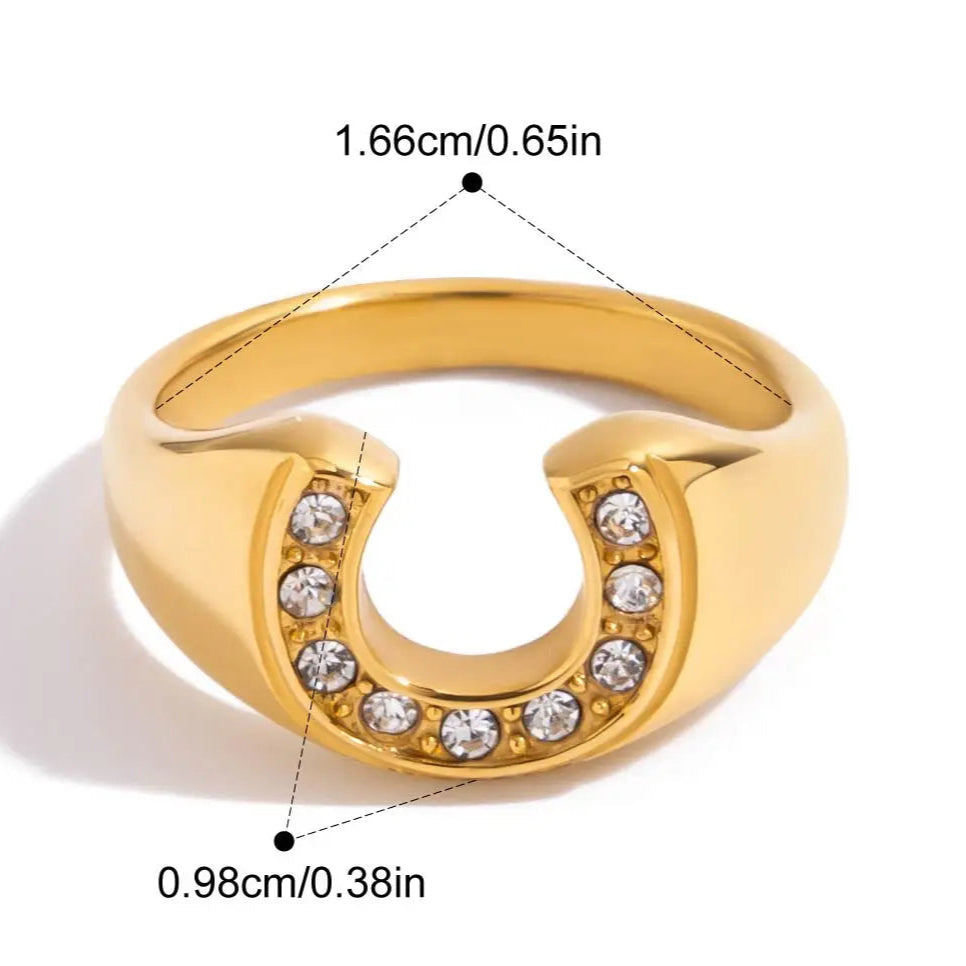 Solara Horseshoe Ring