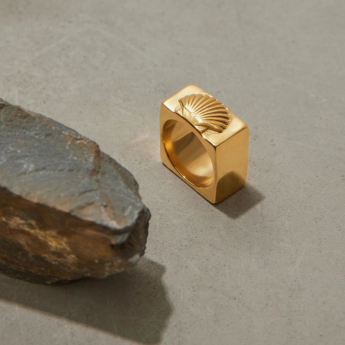 Dune Crest Ring