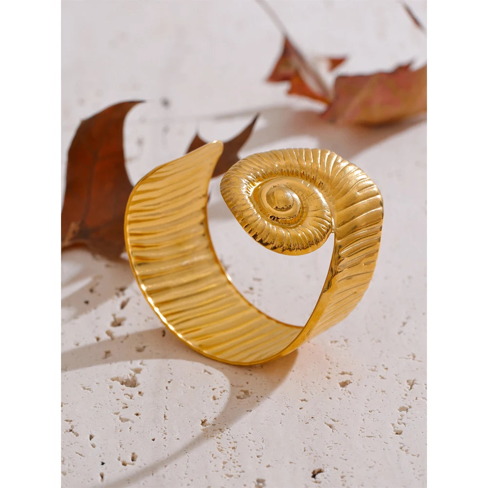 Sahara Spiral Cuff
