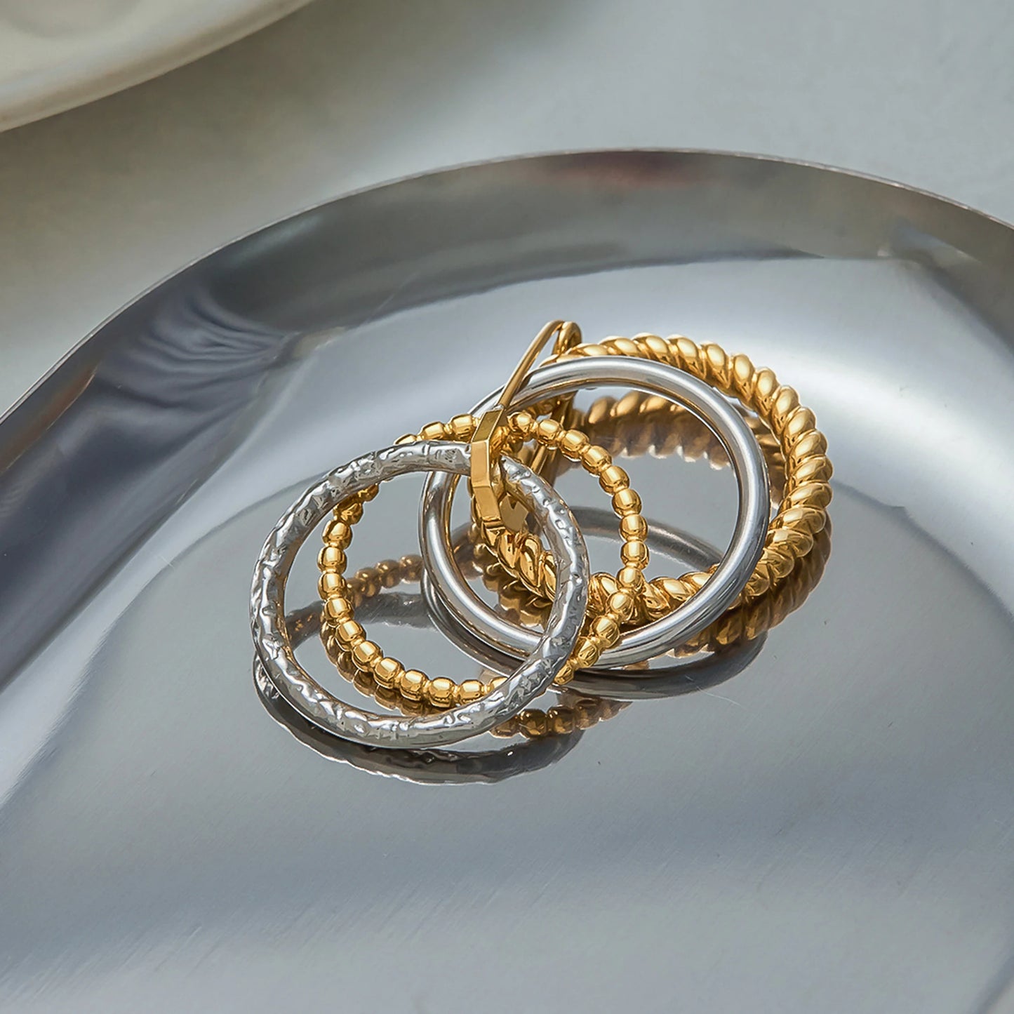 Safira Pin Ring