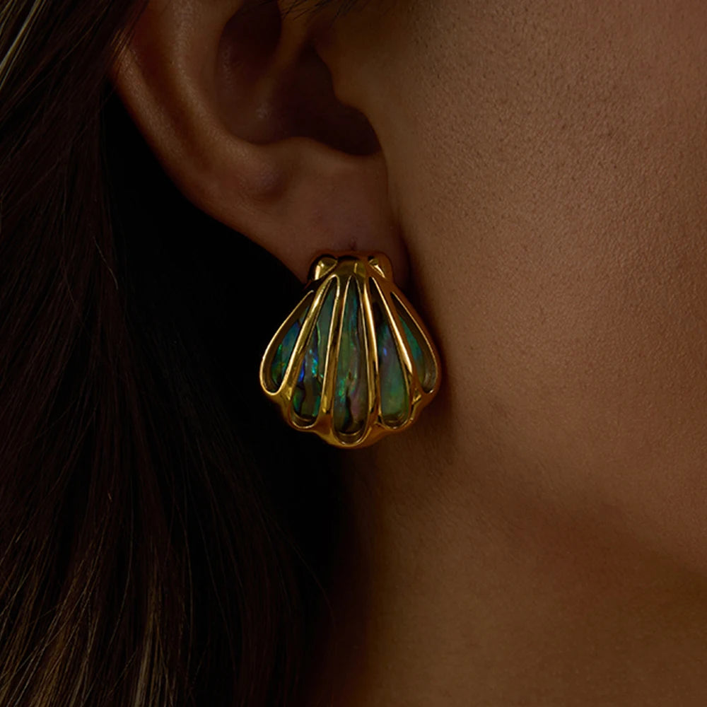 Golden Shell Bloom Earrings