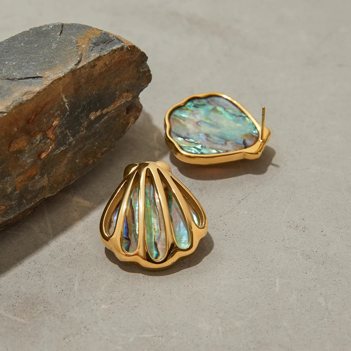 Golden Shell Bloom Earrings