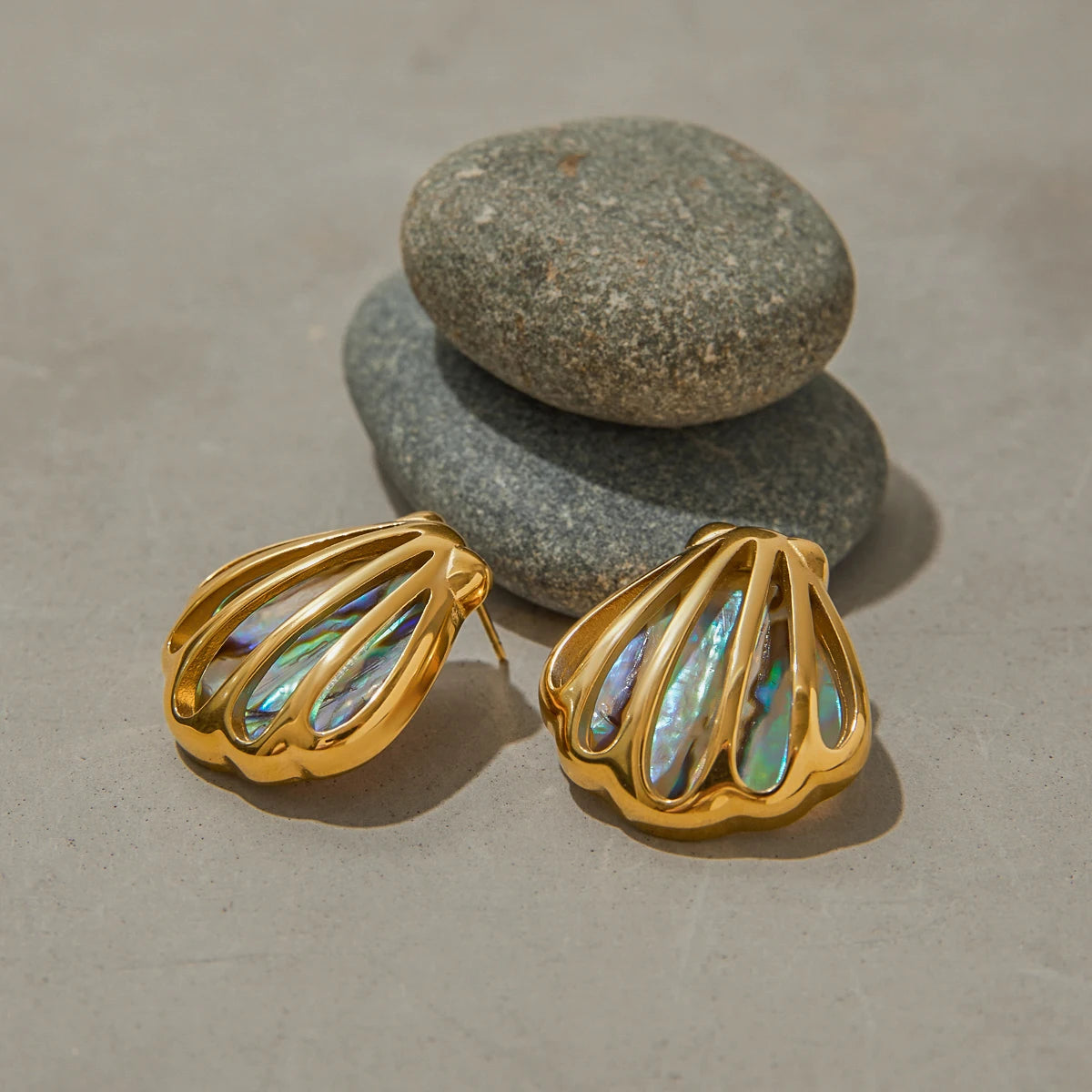 Golden Shell Bloom Earrings