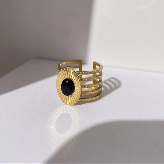 Eclipse Glow Gold Ring