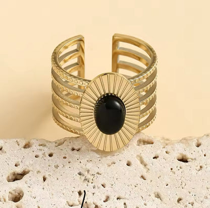 Eclipse Glow Gold Ring