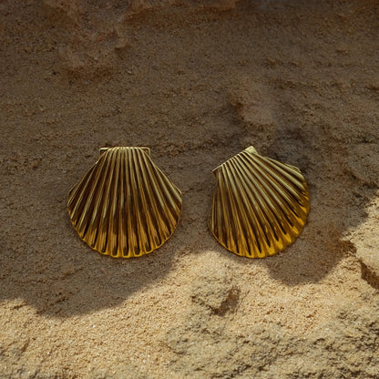 Coastal Glam Shell Earring