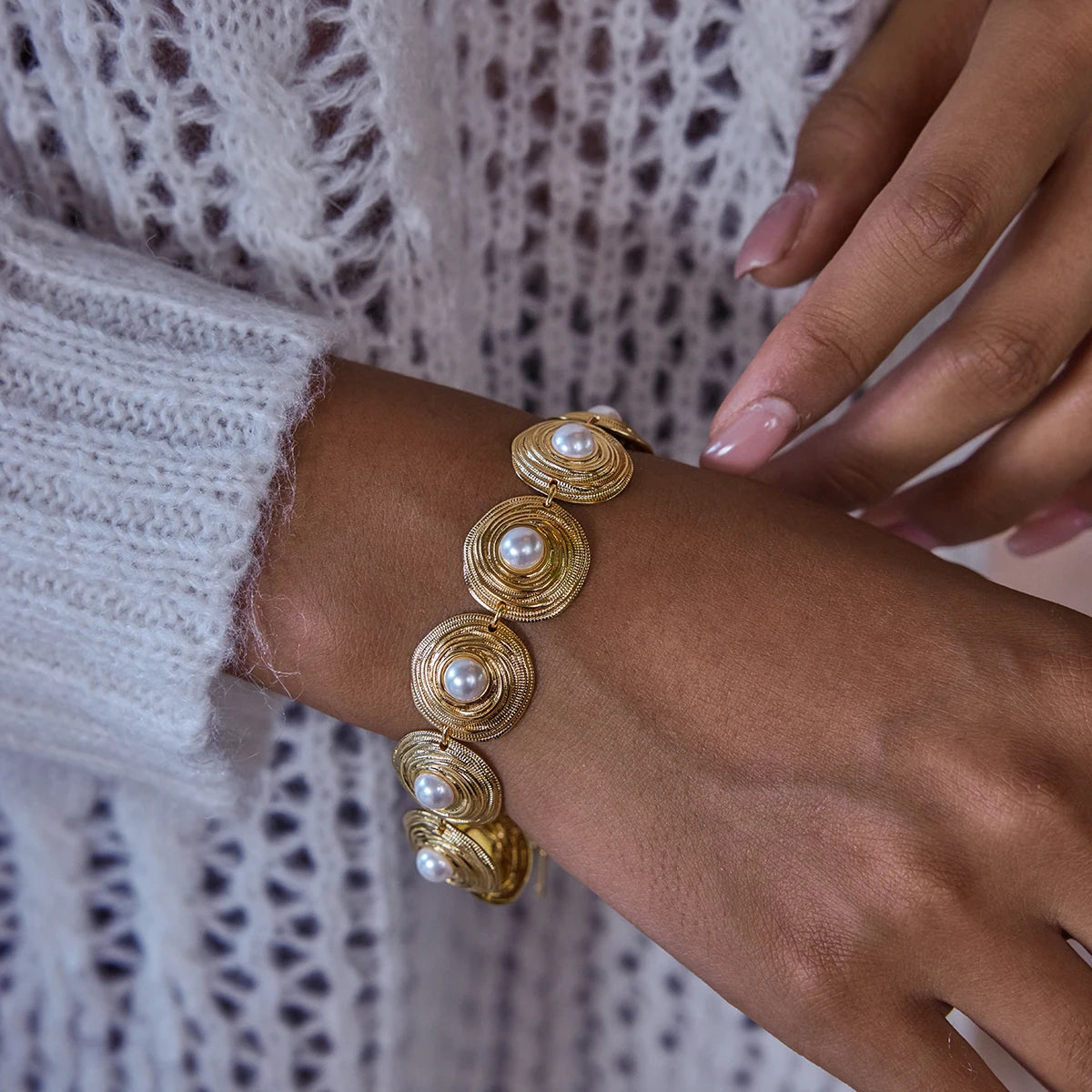 Golden Solstice Bloom Bracelet