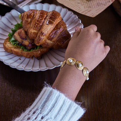 Golden Solstice Bloom Bracelet