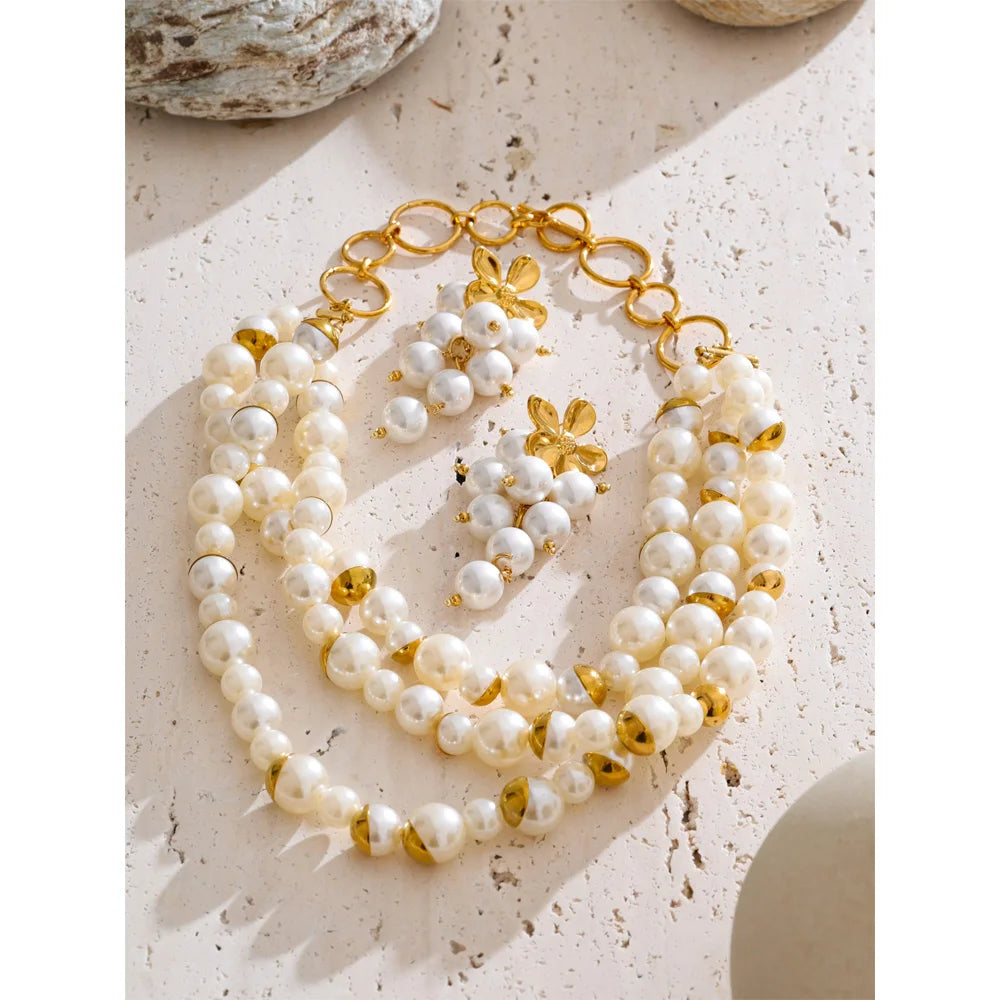 Pearl Meadow Necklace