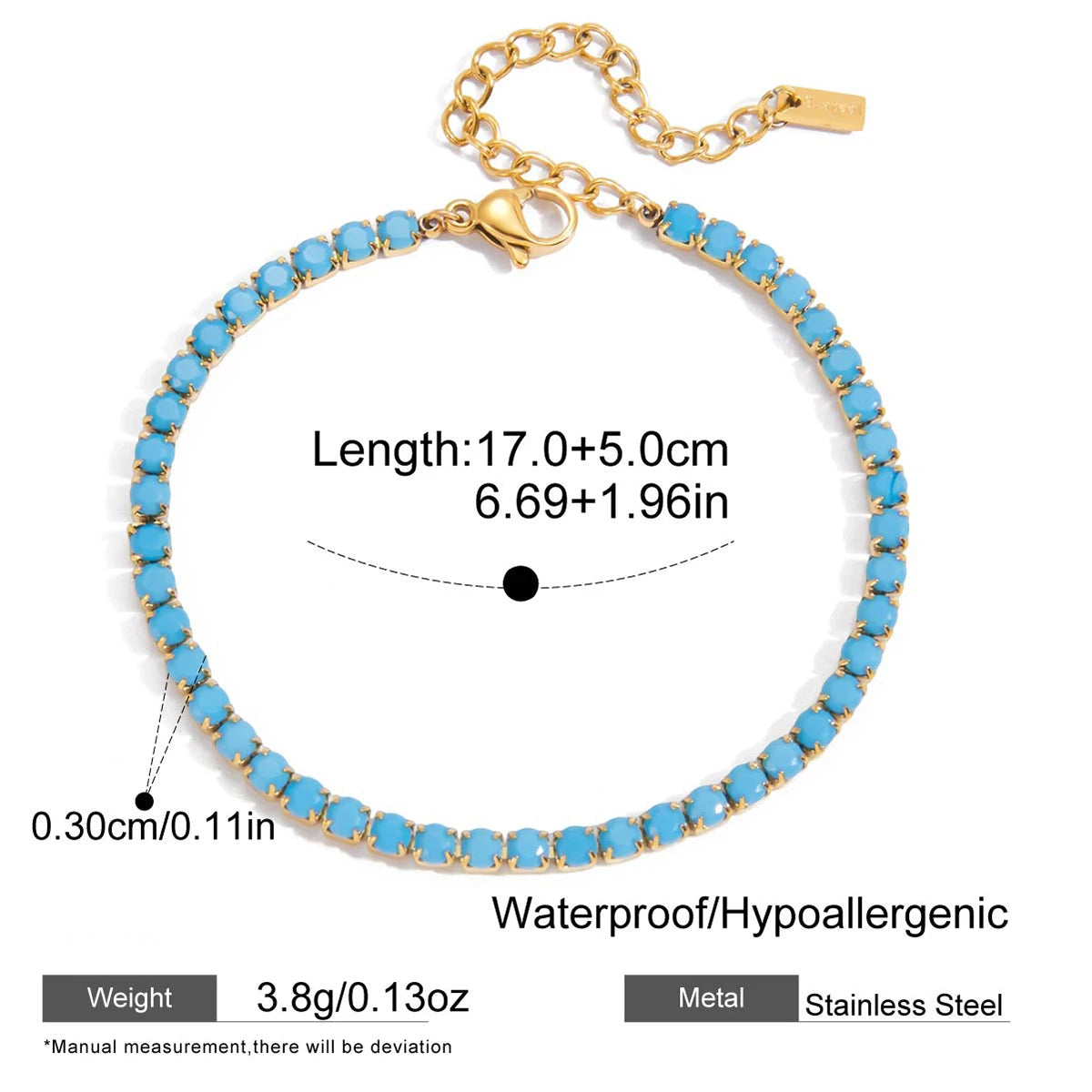 Blue beaded bracelet with gold chain and measurements on a white background